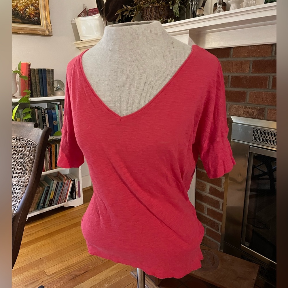 Pink Aerie tee
